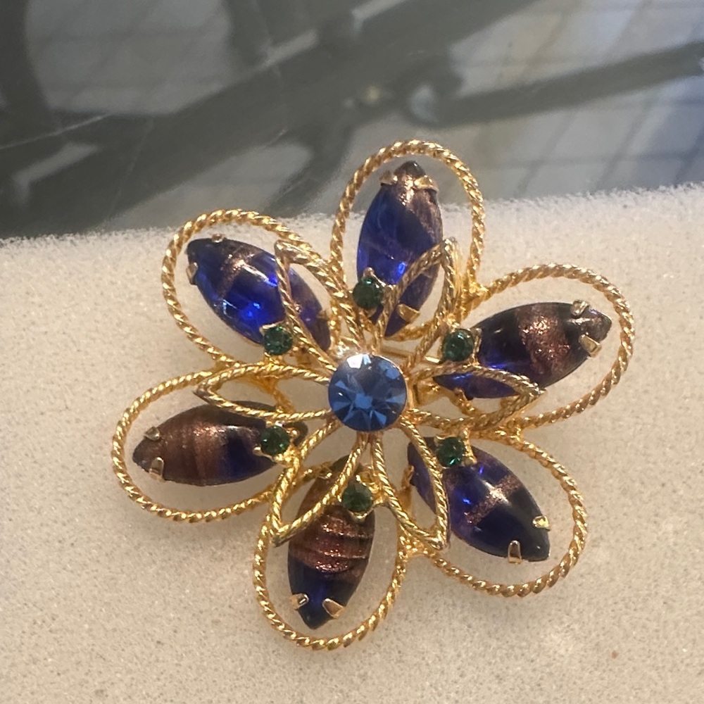 Elegant Gold and Blue Floral Brooch